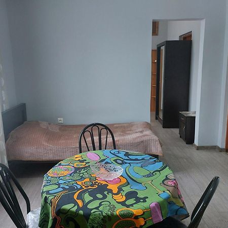 Sunny House Kobuleti Hotel Room photo