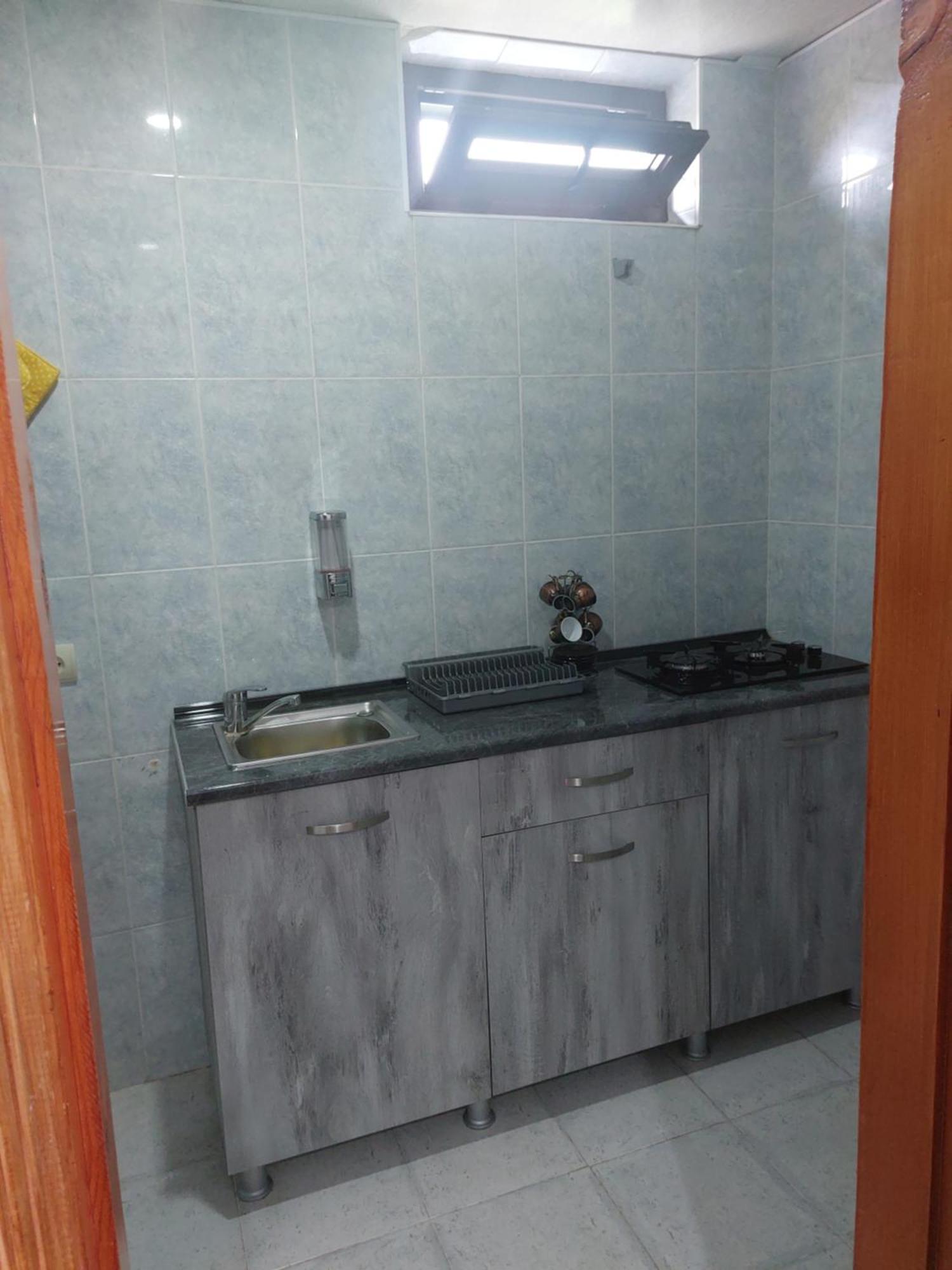 Sunny House Kobuleti Hotel Room photo
